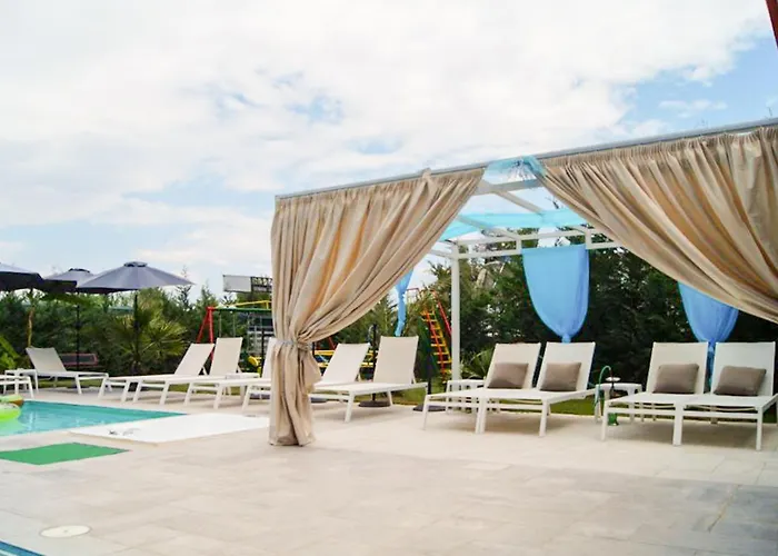 Aquamare 4*